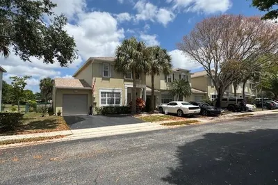9461 Santa Rosa Drive 0 1