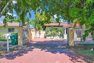 1425 SW 78th Ave 1