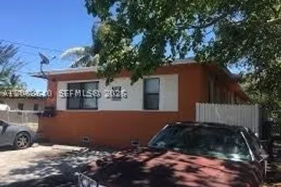 84 NW 71st St #4 1