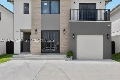 1171 NW 2nd Ter 1