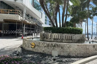 335 S Biscayne Blvd #3500 1