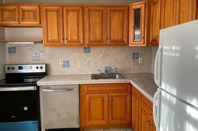 3900 NW 76th Ave 1