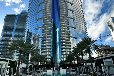851 NE 1st Ave #2212 1