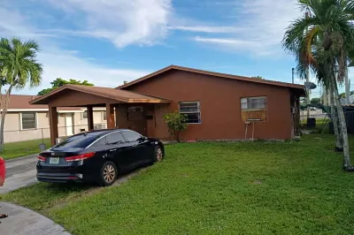 315 NW 3rd Court 1