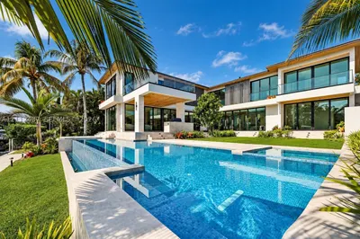 770 Lake Rd 1