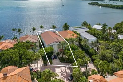 3530 Bayshore Villas Dr 1