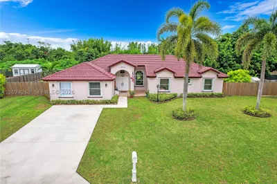 28565 SW 158th Ct 1