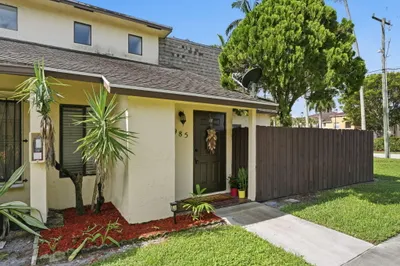 2985 GENOA Place #2985 1