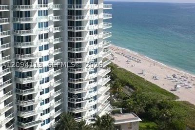3801 Collins Ave #1806 1