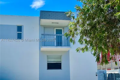 1220 N Euclid Ave #1 1