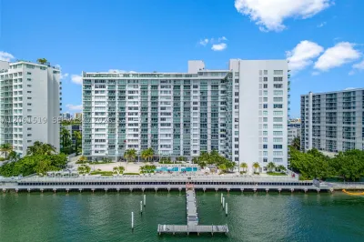1000 West Ave #609 1