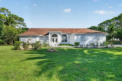 8895 Palomino Drive 1