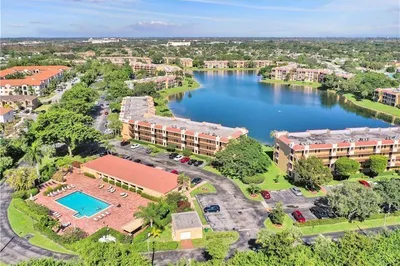 6114 Coral Lake Drive 1