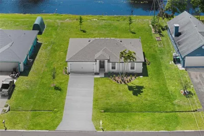 1597 SE Berkshire Blvd 1