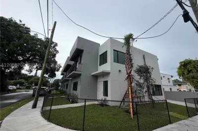 6480 NE 1st Ave #6480 1