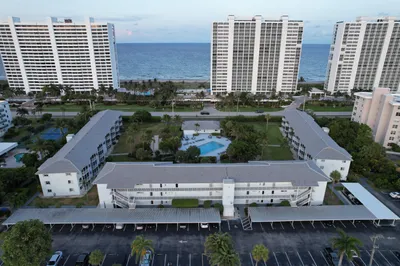 2700 Banyan Road #C 3 1