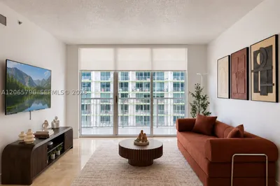 1750 N Bayshore Dr #2809 1