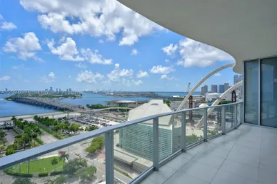 1400 Biscayne Boulevard #1605 1