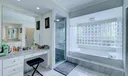 5703 SE Glen Eagle Way Photo