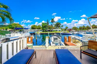 2721 NE 15TH Street #2721 1