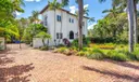 296 Ocean Blvd Photo