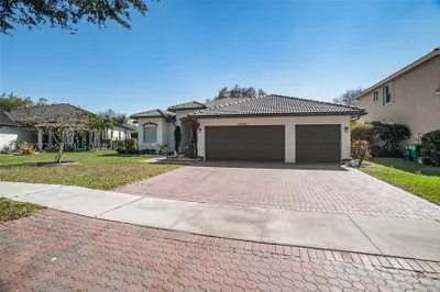 10620 NW 56th Ct 1