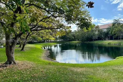 10105 W Sunrise Blvd #105 1
