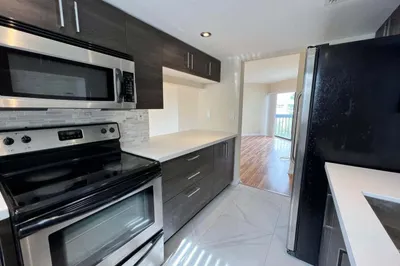 1900 N Congress Avenue #403 1