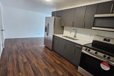 148 W 14th Street #2 1