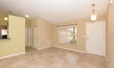 335 NW Marion Avenue Photo