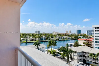 3161 S Ocean Dr #803 1