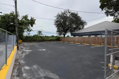 6190 NW 11th Street 1