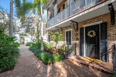 112 S Cannery Row Circle 1