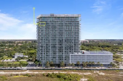2000 Metropica Way #2504 1