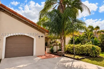 11404 SW 87th Ter #11404 1