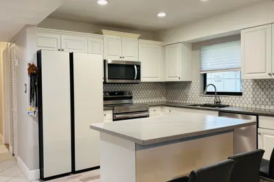 9521 Boca Cove Circle #505 1