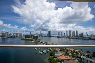 6000 Island Blvd #2602 1