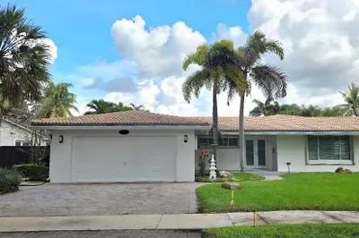 7311 Sabal Dr 1