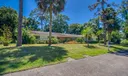 5528 Hibiscus Road Photo