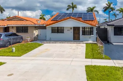 8871 NW 114th St 1