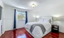 5928 Glasgow Way Photo