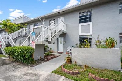 438 NE 210th Cir Ter #104-4B 1