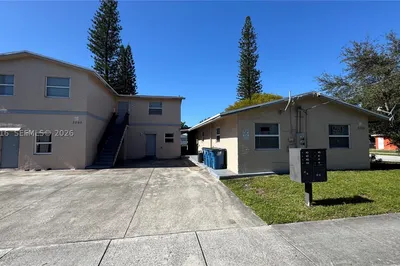 2099 NW 26th Ave 1