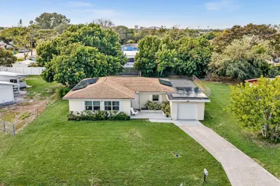 467 Alice Drive 1
