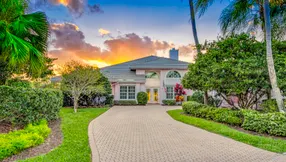 Just Listed | Perfection in Piper’s Landing | 4322 SW Dundee Court