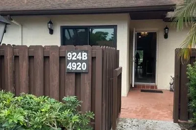 4920 SABLE PINE Circle #B 1