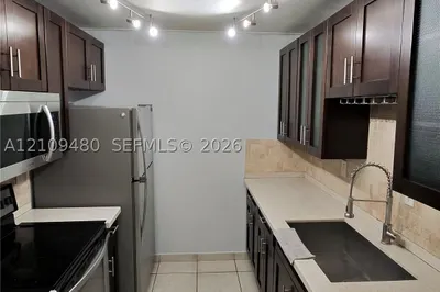 7101 Miami Lakes Dr #Q9 1