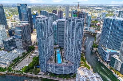 495 Brickell Ave #905 1