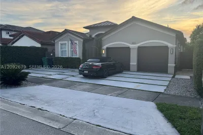 1150 NW 135th Ct 1