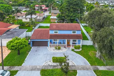 350 NW 206th Ter 1